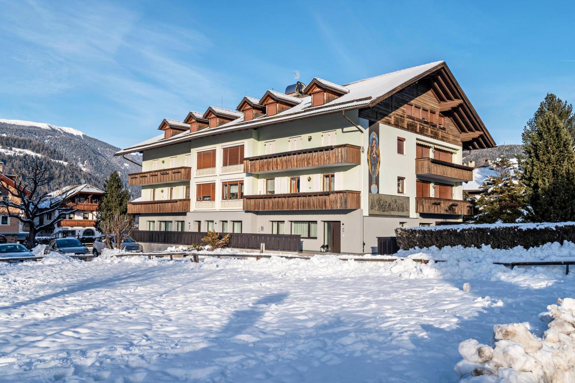 Mountain Meadows Apt 3 Olang Ngoại thất bức ảnh